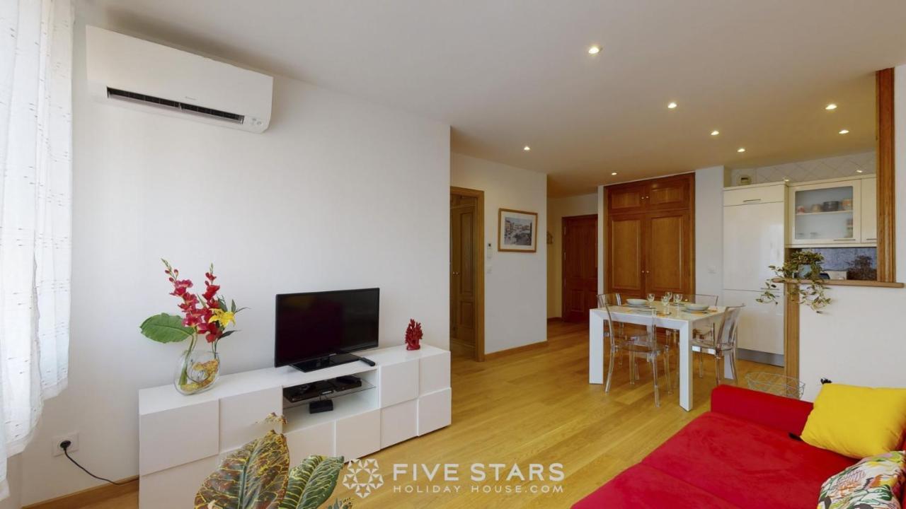 Zhara Suite Five Stars Holiday House - Generale Niza Exterior foto